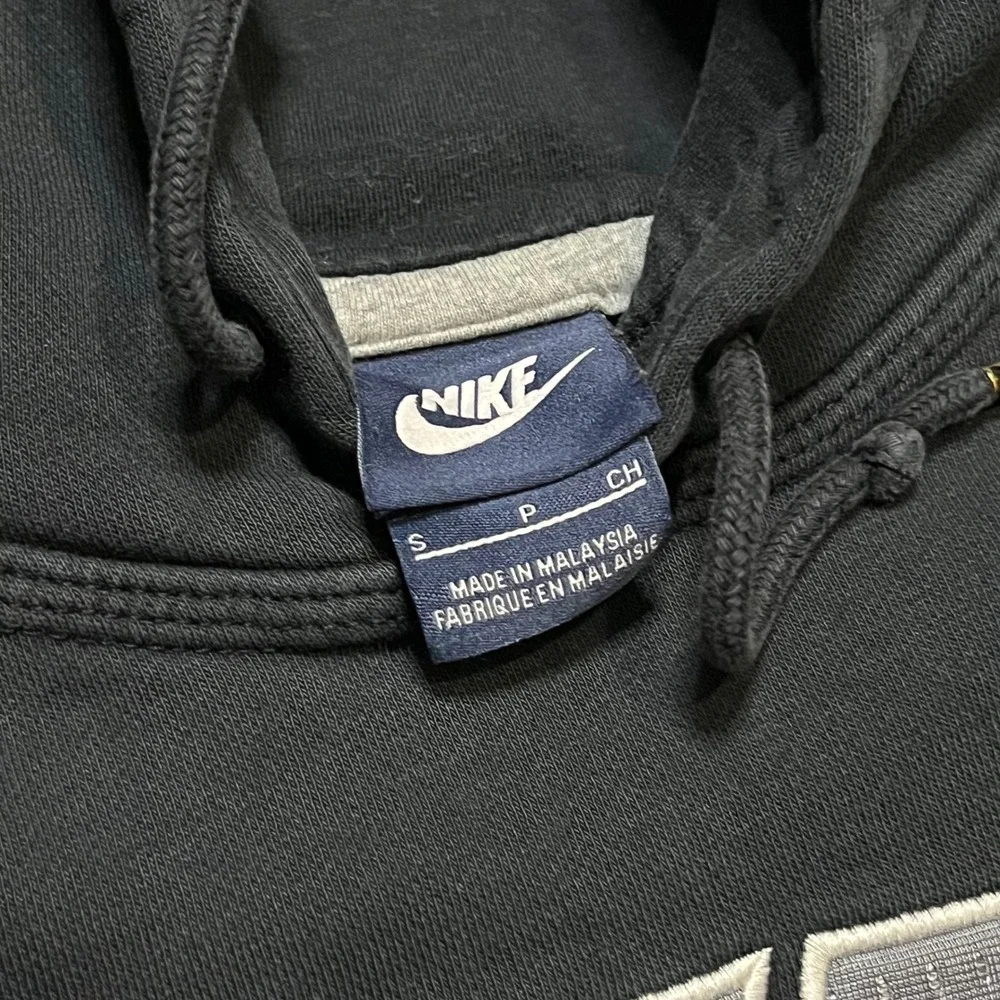 Nike Hoodie‎ Small Black Grey Spellout Logo Pullover Sweatshirt Pocket